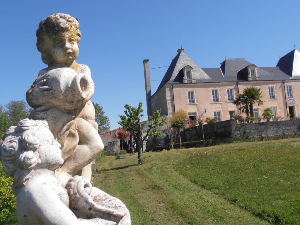 Chateau Sainte Marie Hotel Dompierre-sur-Charente Luaran gambar