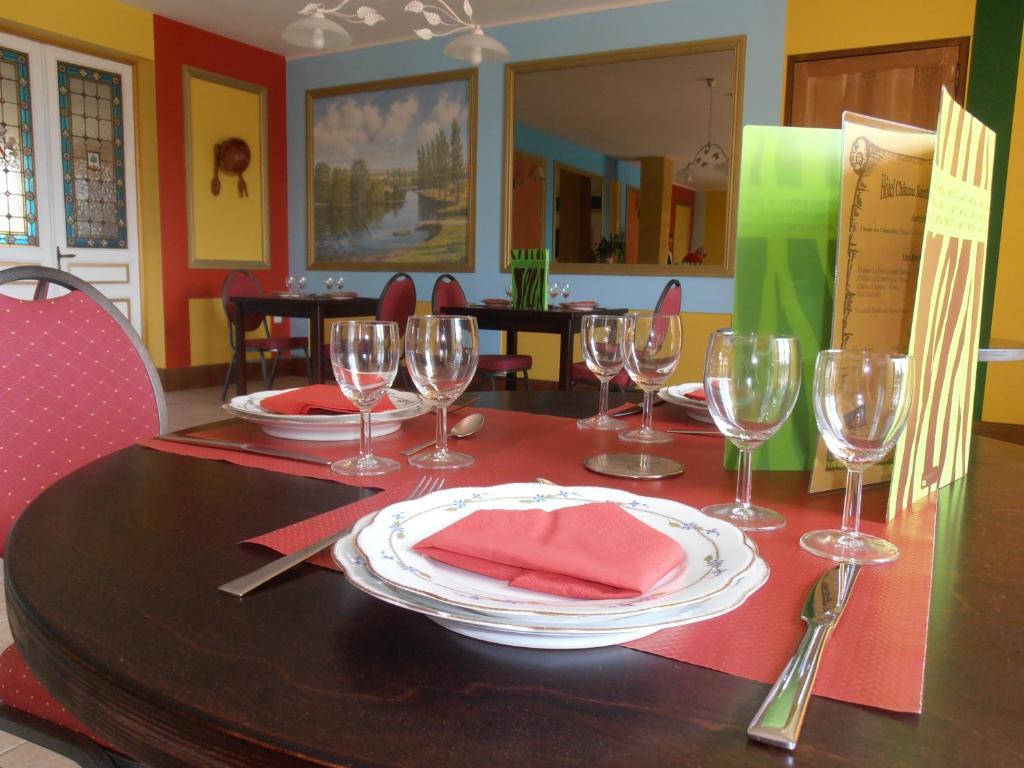 Chateau Sainte Marie Hotel Dompierre-sur-Charente Luaran gambar