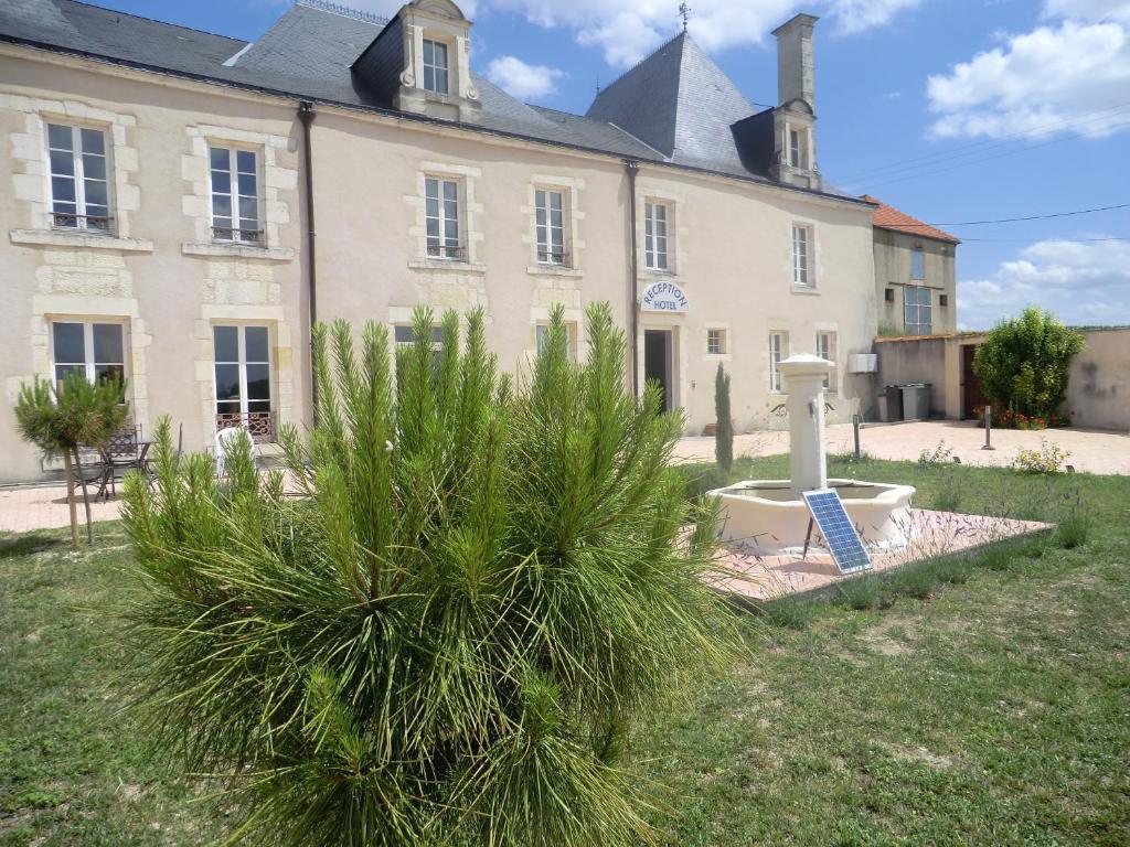 Chateau Sainte Marie Hotel Dompierre-sur-Charente Luaran gambar