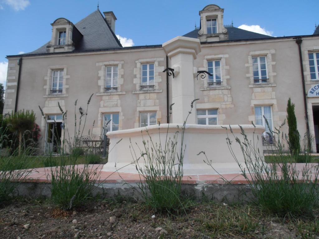 Chateau Sainte Marie Hotel Dompierre-sur-Charente Luaran gambar