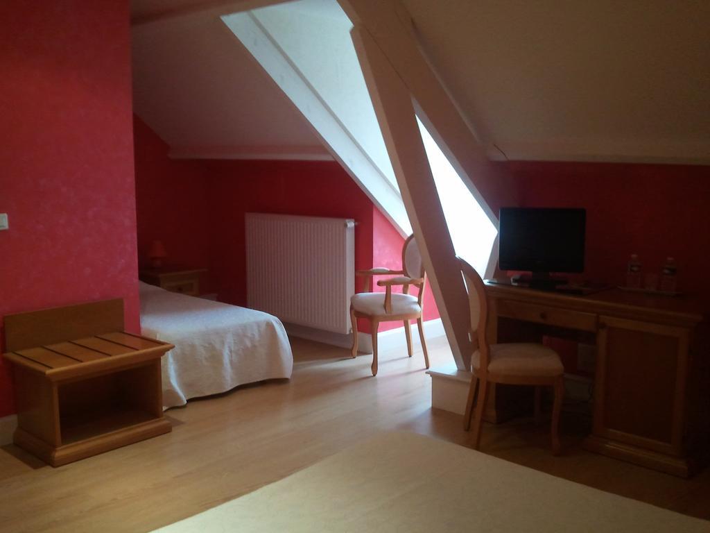 Chateau Sainte Marie Hotel Dompierre-sur-Charente Bilik gambar