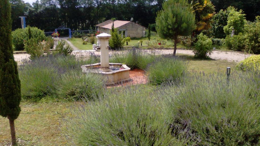 Chateau Sainte Marie Hotel Dompierre-sur-Charente Luaran gambar