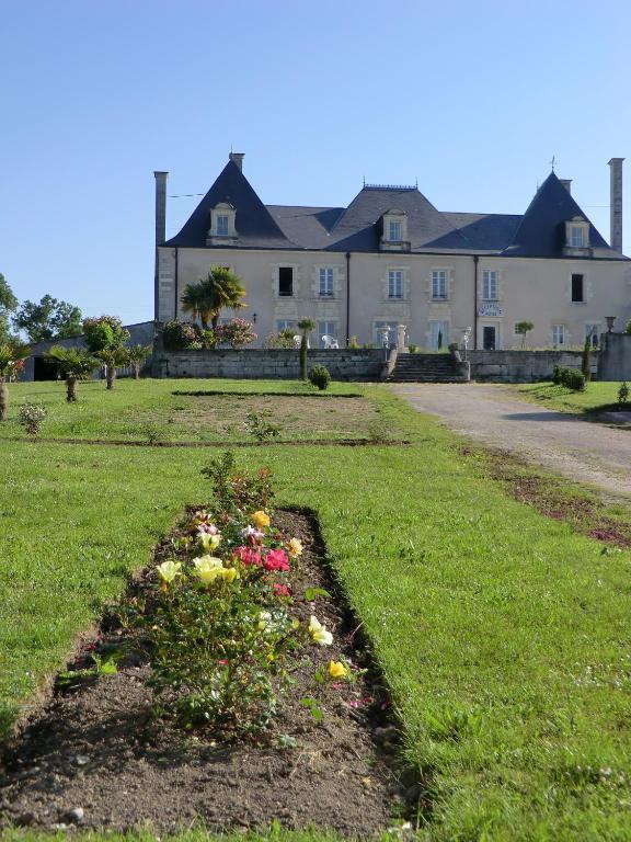 Chateau Sainte Marie Hotel Dompierre-sur-Charente Luaran gambar